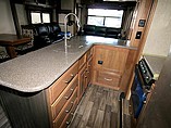 2016 Keystone Montana Photo #25