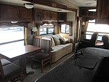 2010 Keystone Montana Photo #6