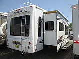 2010 Keystone Montana Photo #5