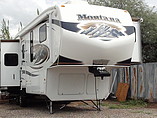 2010 Keystone Montana Photo #2