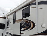 2010 Keystone Montana Photo #9