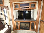 2011 Keystone Montana Photo #12
