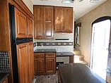 2011 Keystone Montana Photo #17