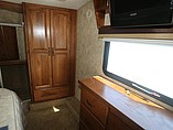 2011 Keystone Montana Photo #30