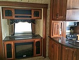 2011 Keystone Montana Photo #10