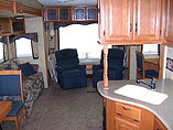 2009 Keystone Montana Photo #8