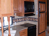 2009 Keystone Montana Photo #12