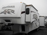 2009 Keystone Montana Photo #2