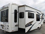 2010 Keystone Montana Photo #7