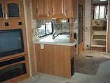 2007 Keystone Montana Photo #9