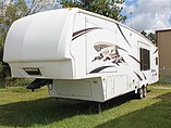 2007 Keystone Montana Photo #6