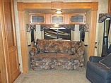 2009 Keystone Montana Photo #13