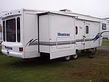 2000 Keystone Montana Photo #4