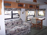 2000 Keystone Montana Photo #13