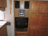 2000 Keystone Montana Photo #5
