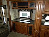 2011 Keystone Montana Photo #9