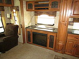 2011 Keystone Montana Photo #11