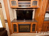 2011 Keystone Montana Photo #19