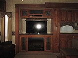 2011 Keystone Montana Photo #18