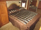 2011 Keystone Montana Photo #25