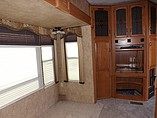 2007 Keystone Montana Photo #6