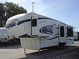 2010 Keystone Montana Photo #4