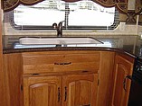 2010 Keystone Montana Photo #16