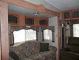 2007 Keystone Montana Photo #4