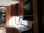 2007 Keystone Montana Photo #7