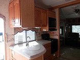 2007 Keystone Montana Photo #8