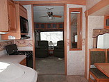 2007 Keystone Montana Photo #9