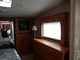 2007 Keystone Montana Photo #12