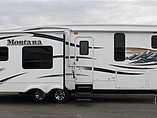 2009 Keystone Montana Photo #5