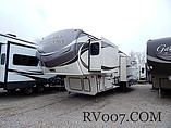 2015 Keystone Montana Photo #2