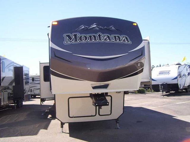 2015 Keystone Montana Photo