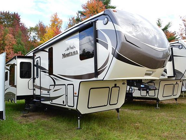 2015 Keystone Montana Photo
