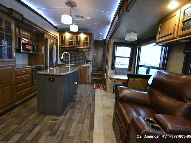 2015 Keystone Montana Photo