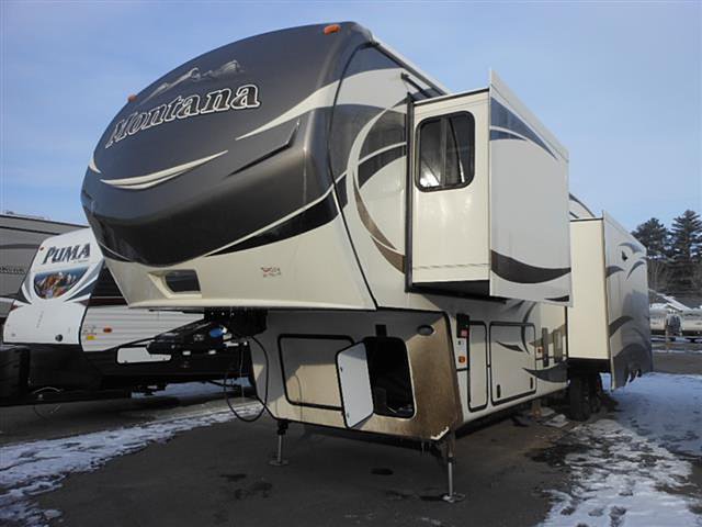 2015 Keystone Montana Photo