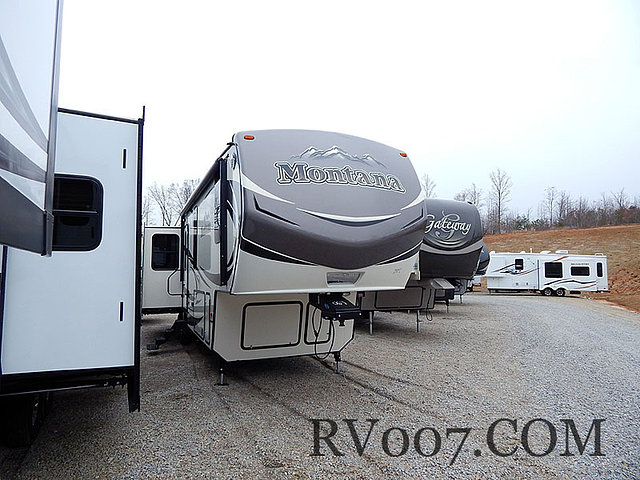 2015 Keystone Montana Photo