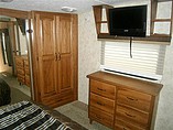 2010 Keystone Montana Photo #11