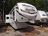 2013 Keystone Montana Photo #2