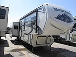 2015 Keystone Montana Photo #4