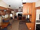 2011 Keystone Montana Photo #4