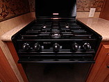 2009 Keystone Montana Photo #8