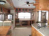 2009 Keystone Montana Photo #6