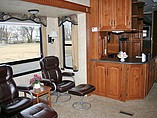 2010 Keystone Montana Photo #8