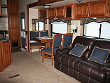 2010 Keystone Montana Photo #9