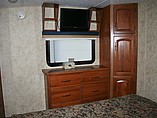 2010 Keystone Montana Photo #24