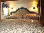 2010 Keystone Montana Photo #19