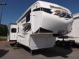 2010 Keystone Montana Photo #3